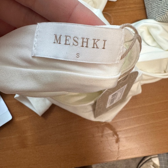 Meshki Solana One Shoulder Maxi Dress - NWT - Picture 3 of 4